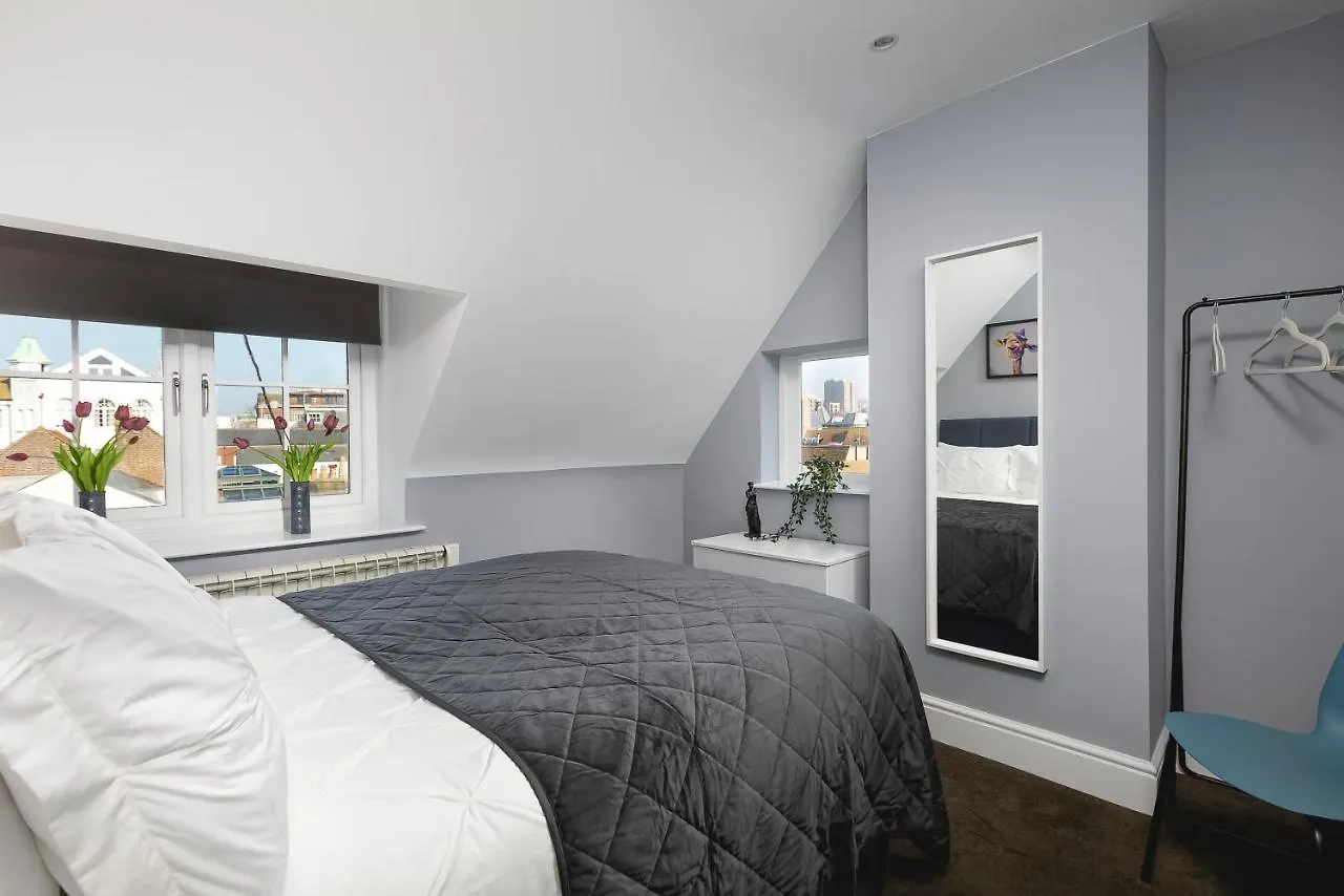 Brighton Lanes 3Br Apartment 0*,  United Kingdom